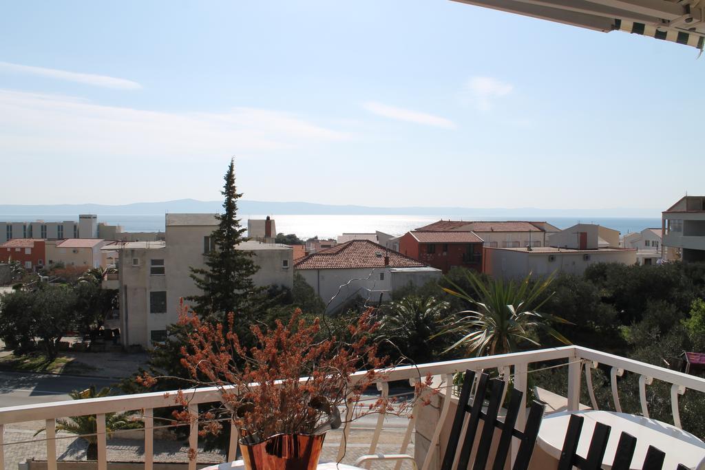 Villa Bougenvilia Tomas Tučepi Buitenkant foto