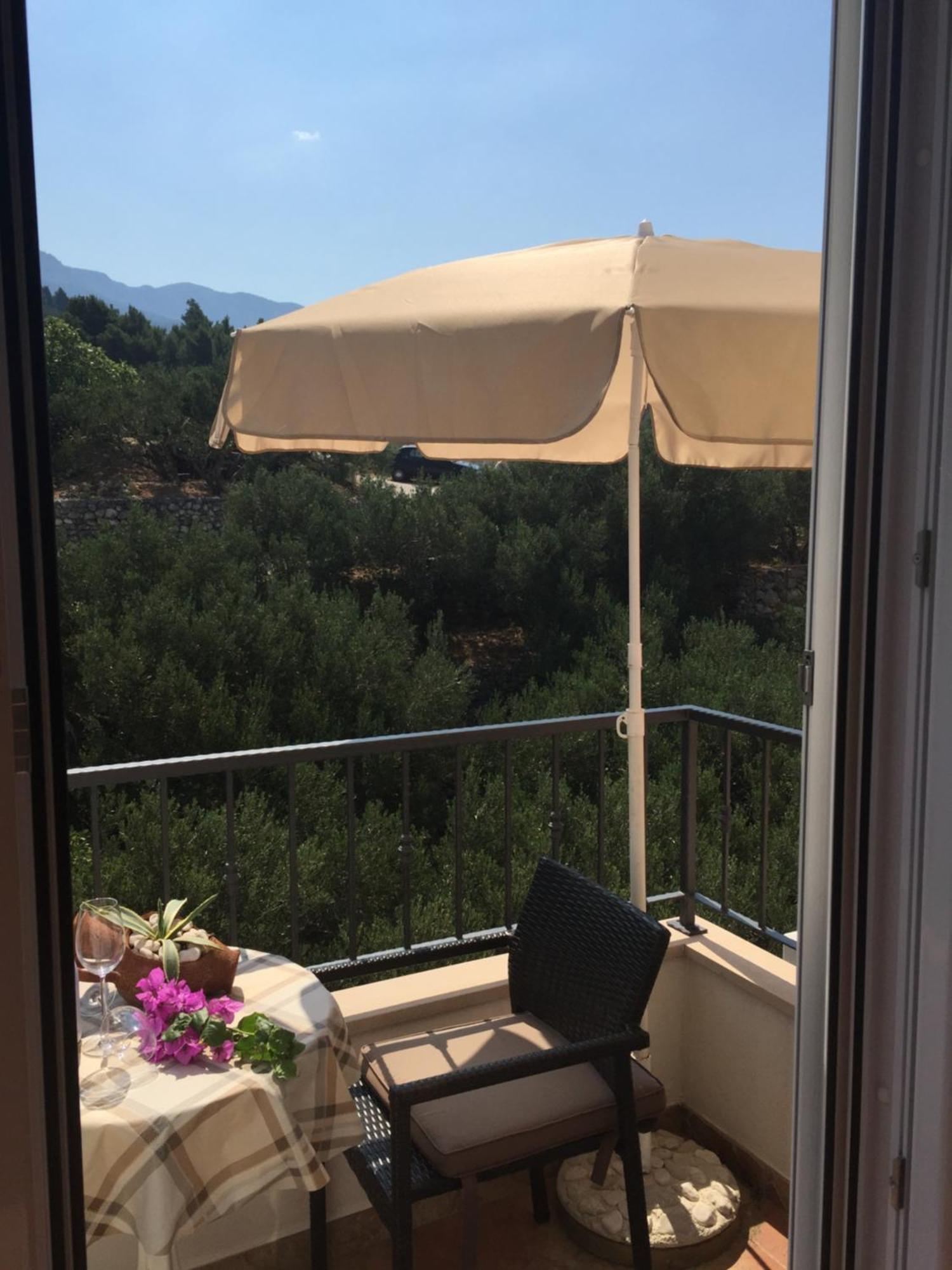 Villa Bougenvilia Tomas Tučepi Kamer foto
