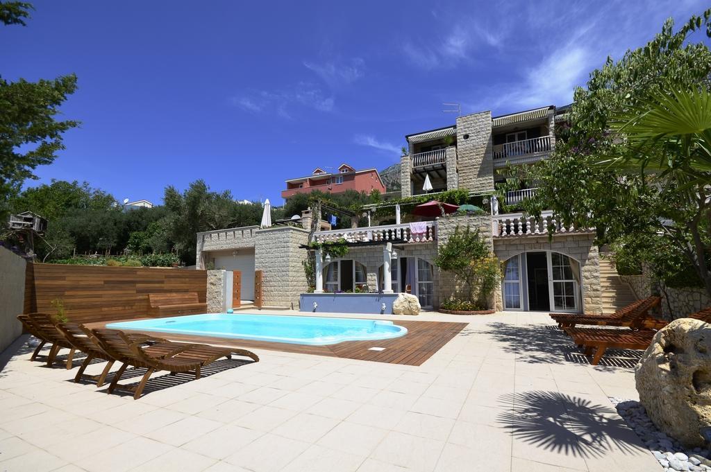 Villa Bougenvilia Tomas Tučepi Kamer foto